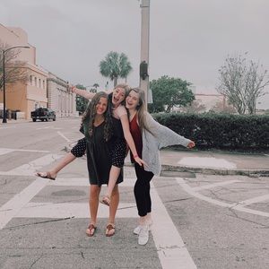 Meet your Posher, Savannah